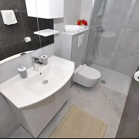 Apartmani Miranda Drašnice Extérieur photo